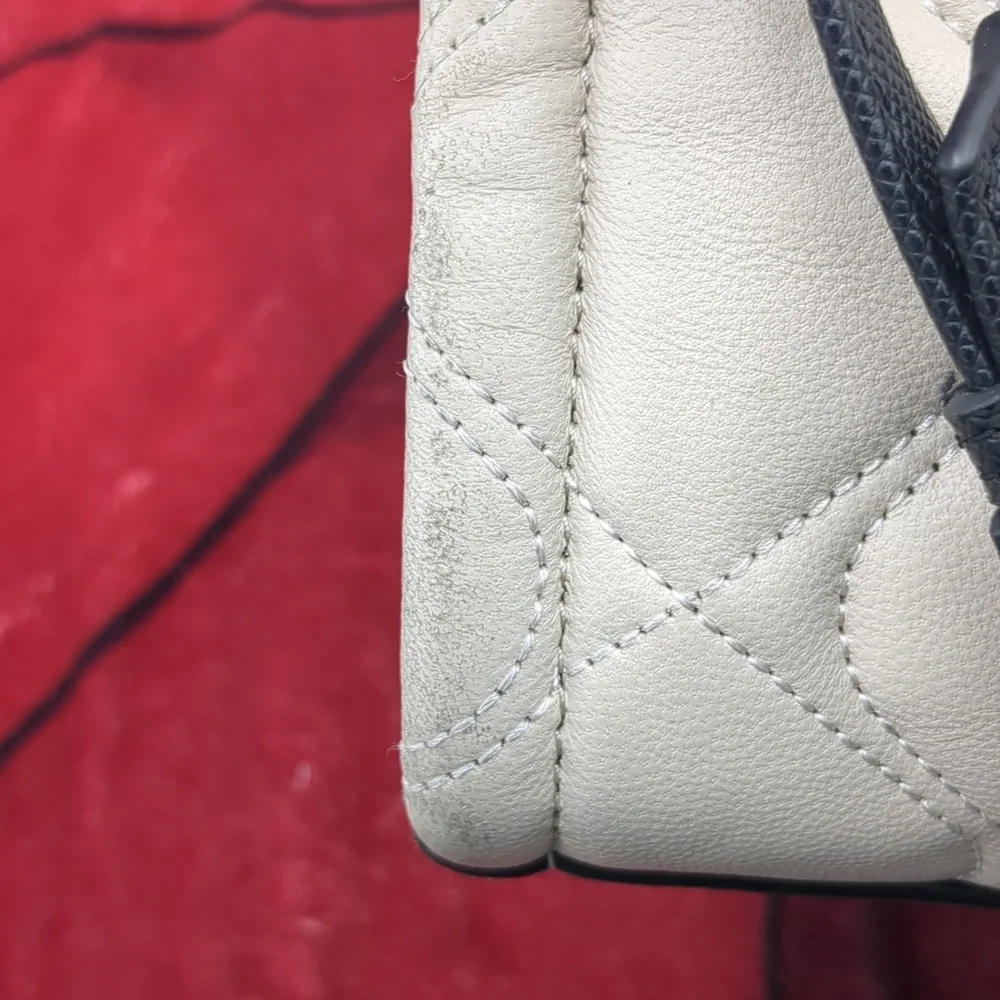 Marc Jacobs Mini Quilted Bag - Picture 8 of 16